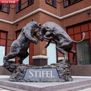 Statue de combat d'ours de <span class=keywords><strong>rencontre</strong></span> féroce en bronze d'un grand animal sauvage carré extérieur - Product Image 3