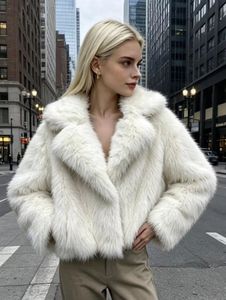 Giacca Corta in Finta <span class=keywords><strong>Pelliccia</strong></span> di Volpe Bianca per Donna, Collo a Risvolto, Soffice e Pelosa, <span class=keywords><strong>Cappotto</strong></span> Corto di Lusso, Abbigliamento Invernale Streetwear Personalizzato - Product Image 1