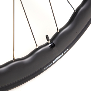Bicicleta de Carretera de Carbono LEAO 700C 2025, con Frenos de Disco, <span class=keywords><strong>SHIMANO</strong></span> R7120, 24 Velocidades, con Fibra de Carbono - Product Image 6