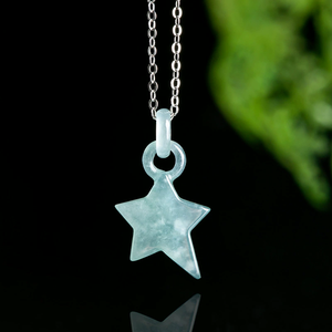 Colgante de estrella de jadeíta natural auténtica de grado A, color azul agua, hueca, de grado hielo, con diseño de estrella de la suerte, collar de moda para mujer. - Product Image 3