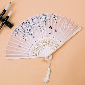 <span class=keywords><strong>พัด</strong></span>ลมพับได้สไตล์ญี่ปุ่นไม้ไผ่สไตล์โบราณ<span class=keywords><strong>พัด</strong></span>ผ้ามือถือพัดตกแต่งด้วยพู่สำหรับงานแต่งงาน - Product Image 5