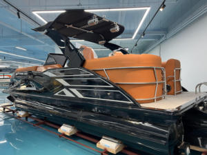 Nuevo Bote Pontón Kinocean de Aluminio Personalizado de 22 Pies con Motor y Baño, Lancha Rápida Deportiva de Lujo Tritoon de Fibra de Vidrio <span class=keywords><strong>en</strong></span> <span class=keywords><strong>Venta</strong></span> - Product Image 2