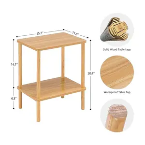 mesa lateral de madeira maciça prateleira de madeira ao lado da mesa