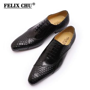 Chaussons de smoking pour hommes de haute qualité, en cuir véritable, à enfiler, grandes tailles disponibles pour l'automne - Product Image 4