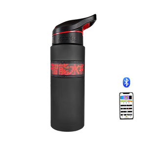 <span class=keywords><strong>LED</strong></span>-Wasser flasche mit Blinklicht <span class=keywords><strong>LED</strong></span>-Bildschirm Batterie wiederauf ladbar Werbung <span class=keywords><strong>Scrolling</strong></span> <span class=keywords><strong>LED</strong></span>-Wasser becher für Geschäfts geschenk - Product Image 1