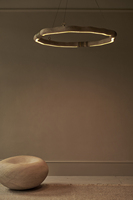 XINZHONG-Colgante redondo de roble macizo para sala de estar interior de moda, candelabro personalizado de latón de cuero con acabado natural o ahumado