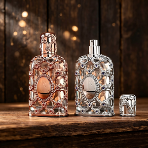 Placa <span class=keywords><strong>de</strong></span> Metal Personalizada con Nombre <span class=keywords><strong>de</strong></span> Perfume <span class=keywords><strong>de</strong></span> Lujo, Logotipo Metálico <span class=keywords><strong>de</strong></span> Alta Gama para Botellas <span class=keywords><strong>de</strong></span> Fragancia, Solución <span class=keywords><strong>de</strong></span> Empaque Cosmético Premium - Product Image 1