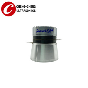 <span class=keywords><strong>40kHz</strong></span> <span class=keywords><strong>Cavitation</strong></span> sonotrode biến tần áp điện siêu âm đầu dò - Product Image 3