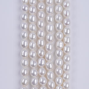 Chaîne de perles d'eau douce naturelles de forme de riz blanc de 7-8 mm, plaquées d'huile brillante, pour collier ou bracelet DIY, vente en gros - Product Image 3