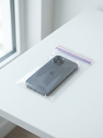 Sac à fermeture éclair en CPE givré avec logo personnalisé, emballage en plastique mat au toucher doux pour smartphone, vêtements