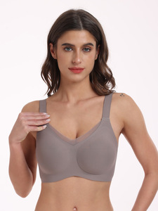 Soutien-gorge plongeant sans fil pour <span class=keywords><strong>femme</strong></span>, uni, décolleté en V profond, sans couture, respirant, doux, fin, avec bretelles ajustables en U, bonnet 3/4 - Product Image 1