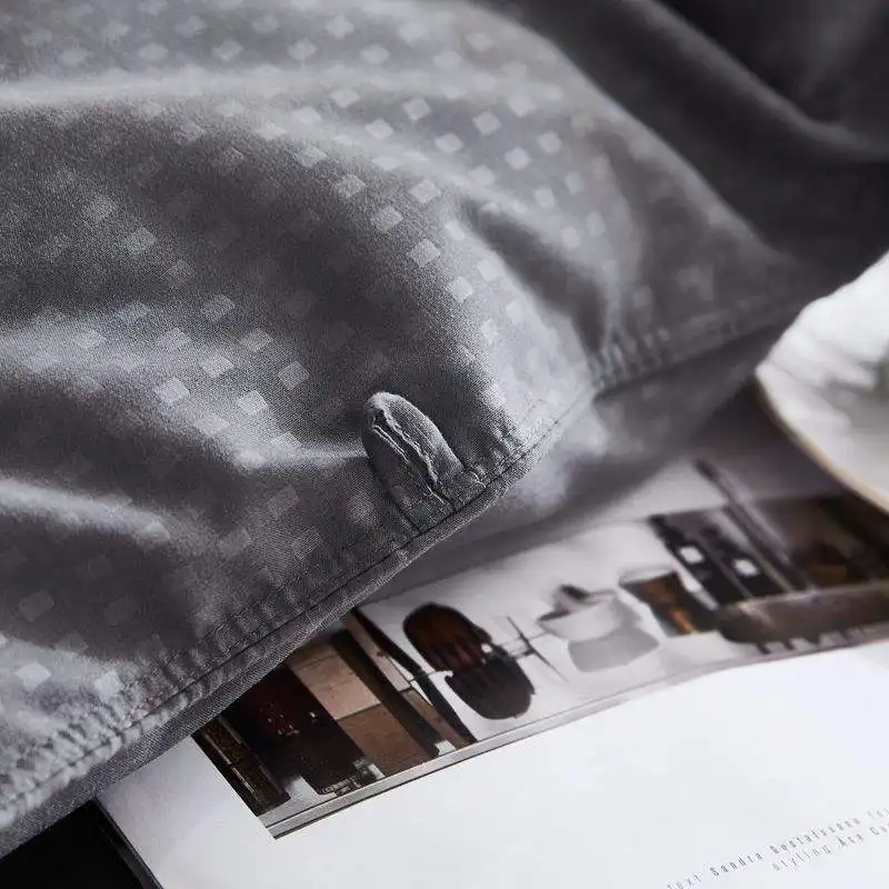 Custom modern style ultra soft polyester duvet set king size comforter set