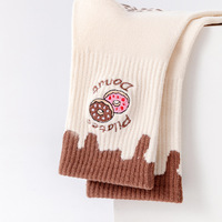 Chaussettes de yoga personnalisées pour femmes, mi-mollet, antidérapantes, broderie donut, chaussettes de sport professionnelles pour Pilates, vente en gros