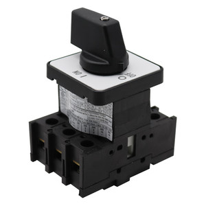Interruptor/Aislador Principal Eaton P1-25/E (038724) Serie P1, 25 A, 3 Polos, Montaje Empotrado, Empuñadura de Pulgar Negra y Placa Frontal - Product Image 2