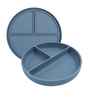 Assiette à ventouse en silicone pour bébé avec 3 compartiments, sans BPA, plateau repas divisé, motif dessin animé, poignée, couvercle à débit lent - Product Image 1
