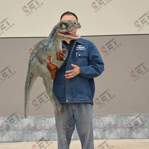 หุ่นไดโนเสาร์มือคุณภาพสูงแบบกำหนดเองสำหรับเด็ก ใช้ได้ทั้งในร่ม/กลางแจ้ง เหมาะสำหรับห้างสรรพสินค้าและสวนสนุก - Product Image 6