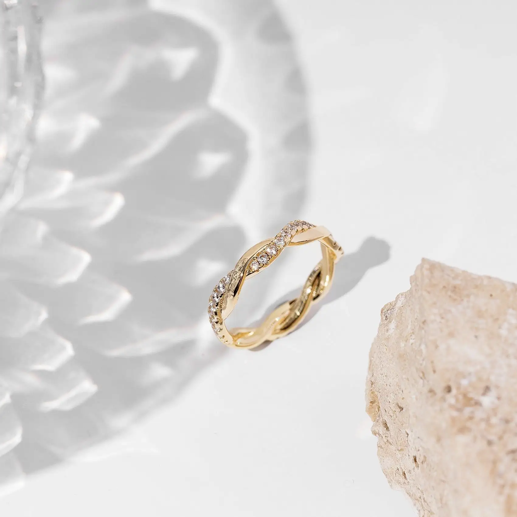 14K Gold Plated Wedding Engagement Ring Women Twisted Rope Eternity Band Rhinestone Diamond Twist Ring