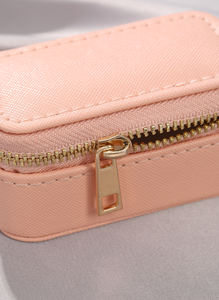 Caja de Joyería de Cuero Rectangular Pequeña de Viaje de Lujo con Logotipo Personalizado, Caja de Almacenamiento para Collares, Pendientes y Pulseras - Product Image 5