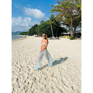 Pantalon évasé bleu clair taille basse bande élastique fait main - Product Image 3