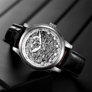 Reloj de pulsera automático premium para hombre con esfera hueca, resistente al agua y correa de cuero genuino - Product Image 2