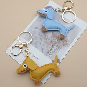 Porte-clés en cuir Teckel très populaire, mini-porte-clés chiot mignon de dessin animé, breloques de sac, accessoires décoratifs tendance - Product Image 4