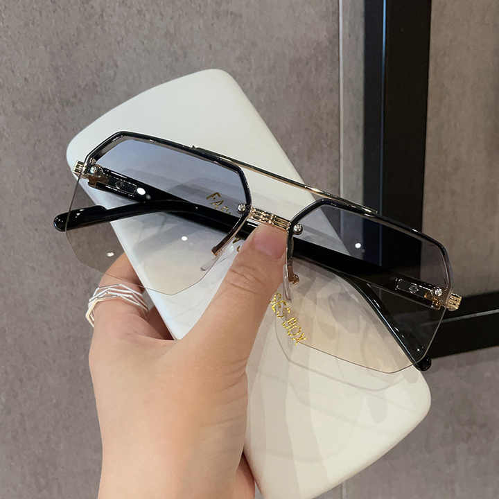 UV400 Polygon Square Metal Frame Sunglasses Unisex Retro Shade S6bbcc4d9a3854e3ca908f11e608d3  main image 4