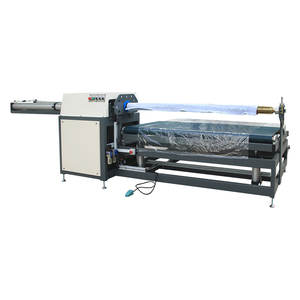 Máquina de laminación de <span class=keywords><strong>colchones</strong></span> semiautomática Máquina de paquete de rollos de colchón de espuma Máquina de laminación de guata de fibra de poliéster para colchón - Product Image 4