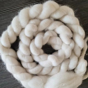 Sharrefun <span class=keywords><strong>Cachemire</strong></span> 100% de <span class=keywords><strong>chèvre</strong></span> de Mongolie Intérieure, haut de gamme, peigné, blanc, 16.0-16.5MIC/44-46MM pour le filage de fil peigné - Product Image 1