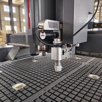 Machine de gravure CNC haute précision 1325 avec caméra CCD pour la découpe de conturs de signalétique publicitaire, travaux graphiques pour petites entreprises, mousse et PVC