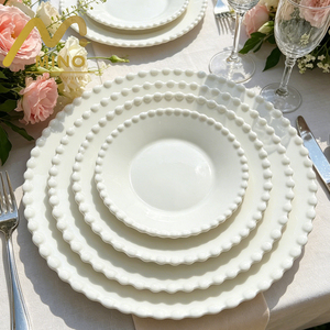 Platos de Cerámica con Borde de Perlas, Acabado Liso Blanco para Decoración de Mesa en Bodas y Fiestas, Venta al Por Mayor - Product Image 1