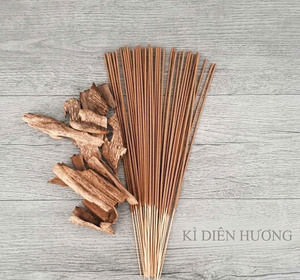 Incienso de madera de agar con núcleo de bambú, hecho a mano, no irritante, aroma natural, ideal para apartamentos, meditación y oficinas. - Product Image 1