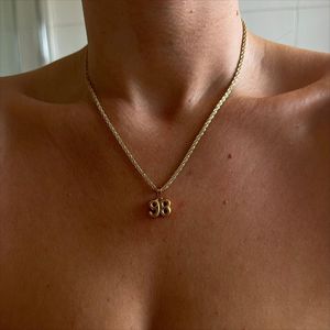 สร้อยคอชุบทอง18K พร้อมจี้สำหรับผู้หญิงกันน้ำวันเกิด91 <span class=keywords><strong>92</strong></span> 94 95 96 97 98 99 - Product Image 3