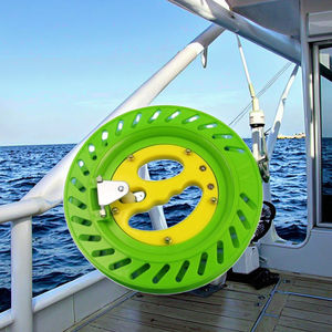 Nuevo Carrete de Pesca de Mano con Manija Cómoda Accesorio de Plástico con Rueda y Engranaje para Pesca de Carpa en Agua Dulce - Product Image 4