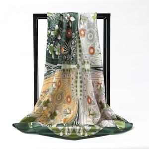 <span class=keywords><strong>Chic</strong></span> 2025 Polyester Imitation Soie Écharpe Floral Imprimé Écharpe Personnalisée pour La Mode Dame Hommes Partie Porter Boîte Cadeau Emballage - Product Image 2