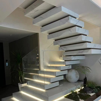 Escalier de garde-corps en verre transparent de style moderne Escaliers de grenier empilés en bois massif Duplex Villa Escaliers flottants droits Utilisation intérieure DIY