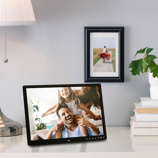 Wholesale Desktop 17.3inch 1440x900 USB Port Digital Video Photo Frames Support Wall-Mounted