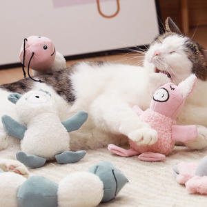 Fabricant de jouets en peluche pour chat court au design mignon avec herbe à chat vente en gros - Product Image 2