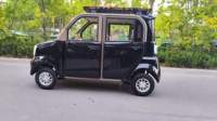 Fabricant chinois de véhicules électriques à quatre roues, quatre portes, quatre places, compacts et pratiques pour un usage domestique, livraison rapide
