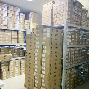 मेरिलचिप मूल इलेक्ट्रॉनिक चिप्स माइक्रोकंट्रोलर ic mcu 8bit <span class=keywords><strong>3</strong></span>.5kb फ्लैश 18डुबकी PIC16F628A-I/p फोटो - Product Image 5