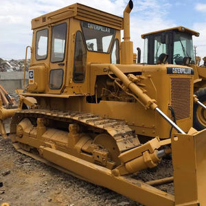 Topadora Caterpillar D6D de Segunda Mano de Alta Calidad, Modelo 2023, Potencia de 150000W con Caja de Cambios y Bomba - Product Image 4