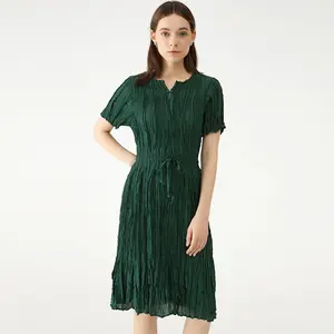 2023 yeni kore düz renk kadınlar için pilili elbise bel kontrollü dantel-up Slim-Fit şekil gurur uzun elbise