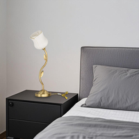 Lampe de table LED moderne et simple pour chambre à coucher, lampe de bureau, lampe de travail, décoration intérieure, abat-jour en métal et plastique imprimé en 3D, AC blanc chaud