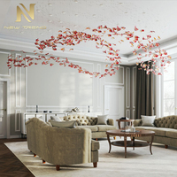 Nouveau design Lustre en cristal personnalisé en forme de fleur Décoration intérieure Pétale artificiel en verre Luminaire suspendu LED