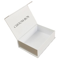 Boîte cadeau en papier kraft recyclable de qualité supérieure avec logo personnalisé, avec gaufrage pour chaussures, vêtements, boîte cadeau magnétique
