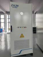 Système de stockage d'énergie tout-en-un HiTHIUM 125 kW 261 kWh avec refroidissement liquide pour station de recharge de véhicules électriques et gestion des pics de consommation