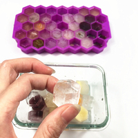 Usine directe sans BPA 37 barres de glace en silicone en nid d'abeille plateau à glaçons écologique réutilisable avec couvercle en gel de silice pour whisky