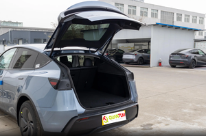 <span class=keywords><strong>Tesla</strong></span> <span class=keywords><strong>Model</strong></span> <span class=keywords><strong>Y</strong></span> 2025 821 km Noir 4 roues motrices Bleu profond Véhicules électriques purs SUV de taille moyenne Voiture de sport de luxe Voitures <span class=keywords><strong>Tesla</strong></span> - Product Image 5
