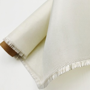 Tissu en fibre <span class=keywords><strong>de</strong></span> verre enduit <span class=keywords><strong>de</strong></span> silicone résistant aux hautes températures 96% tissu en fibre <span class=keywords><strong>de</strong></span> verre à haute teneur en silice Sio2 pour l'isolation du moteur - Product Image 3