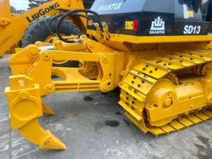 Con <span class=keywords><strong>ripper</strong></span> usato Bulldozer <span class=keywords><strong>Shantui</strong></span> originale SD22 Bulldozer <span class=keywords><strong>Shantui</strong></span> SD13 SD16 SD22 SD32 SD42 - Product Image 5