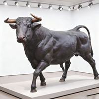 Grande statue de taureau en bronze grandeur nature, technique de polissage, décoration extérieure, sculpture animale à vendre